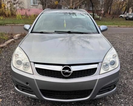 Серый Опель Вектра, объемом двигателя 1.9 л и пробегом 213 тыс. км за 2750 $, фото 1 на Automoto.ua