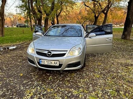 Сірий Опель Вектра, об'ємом двигуна 2.2 л та пробігом 160 тис. км за 4900 $, фото 1 на Automoto.ua