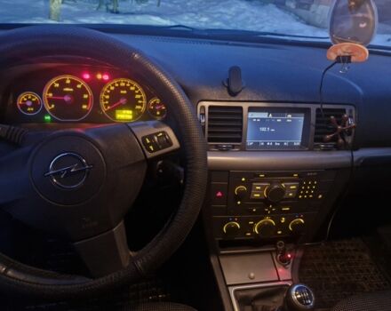 Серый Опель Вектра, объемом двигателя 1.9 л и пробегом 320 тыс. км за 4600 $, фото 1 на Automoto.ua