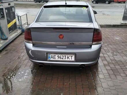 Серый Опель Вектра, объемом двигателя 1.6 л и пробегом 220 тыс. км за 4000 $, фото 1 на Automoto.ua