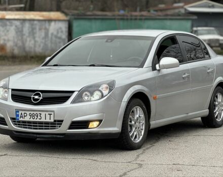 Серый Опель Вектра, объемом двигателя 2.2 л и пробегом 256 тыс. км за 3900 $, фото 1 на Automoto.ua