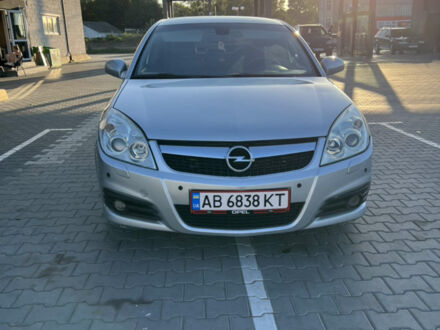 Сірий Опель Вектра, об'ємом двигуна 2.8 л та пробігом 283 тис. км за 5999 $, фото 1 на Automoto.ua