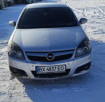 Серый Опель Вектра, объемом двигателя 2.2 л и пробегом 370 тыс. км за 4700 $, фото 1 на Automoto.ua