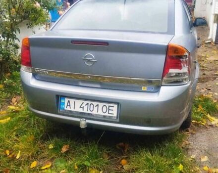 Сірий Опель Вектра, об'ємом двигуна 1.8 л та пробігом 217 тис. км за 2800 $, фото 1 на Automoto.ua