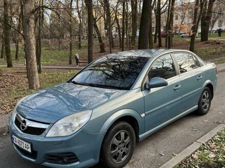 Серый Опель Вектра, объемом двигателя 2.2 л и пробегом 299 тыс. км за 6000 $, фото 1 на Automoto.ua
