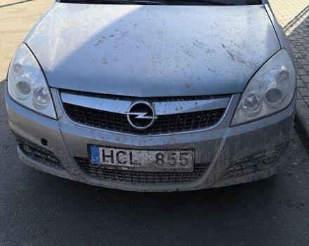 Серый Опель Вектра, объемом двигателя 0 л и пробегом 216 тыс. км за 2750 $, фото 1 на Automoto.ua