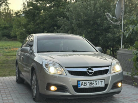 Сірий Опель Вектра, об'ємом двигуна 2.2 л та пробігом 300 тис. км за 6000 $, фото 1 на Automoto.ua
