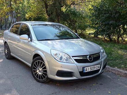 Серый Опель Вектра, объемом двигателя 2.2 л и пробегом 249 тыс. км за 3900 $, фото 1 на Automoto.ua