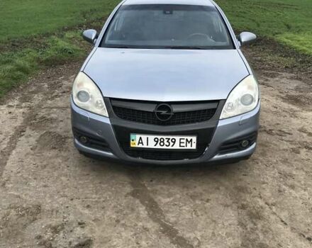 Серый Опель Вектра, объемом двигателя 2.2 л и пробегом 250 тыс. км за 2600 $, фото 1 на Automoto.ua