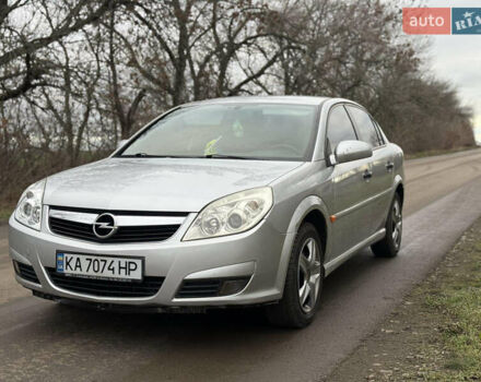 Серый Опель Вектра, объемом двигателя 1.8 л и пробегом 147 тыс. км за 4900 $, фото 1 на Automoto.ua