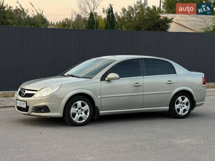 Серый Опель Вектра, объемом двигателя 2.2 л и пробегом 330 тыс. км за 4300 $, фото 1 на Automoto.ua