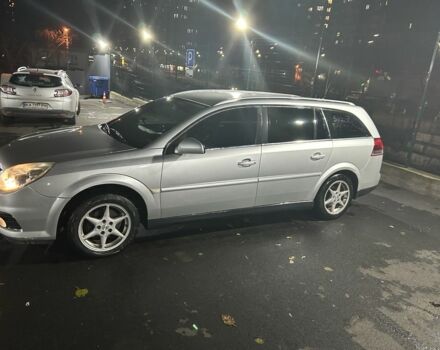 Серый Опель Вектра, объемом двигателя 1.9 л и пробегом 260 тыс. км за 4800 $, фото 1 на Automoto.ua