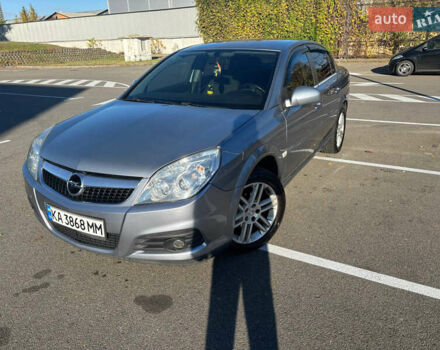 Сірий Опель Вектра, об'ємом двигуна 1.8 л та пробігом 251 тис. км за 5200 $, фото 1 на Automoto.ua