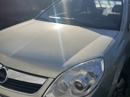 Серый Опель Вектра, объемом двигателя 2.2 л и пробегом 260 тыс. км за 2500 $, фото 1 на Automoto.ua