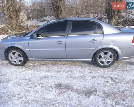 Сірий Опель Вектра, об'ємом двигуна 2.2 л та пробігом 233 тис. км за 5500 $, фото 1 на Automoto.ua