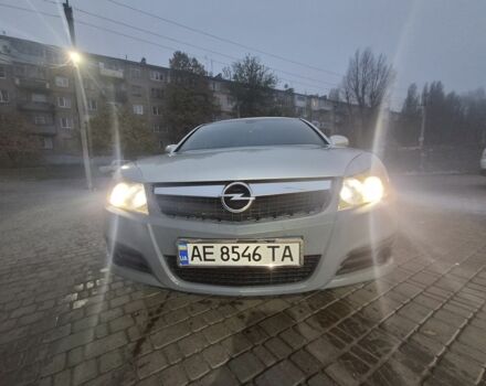 Серый Опель Вектра, объемом двигателя 2.2 л и пробегом 286 тыс. км за 4200 $, фото 1 на Automoto.ua