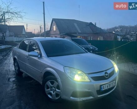 Серый Опель Вектра, объемом двигателя 2.2 л и пробегом 450 тыс. км за 2400 $, фото 1 на Automoto.ua