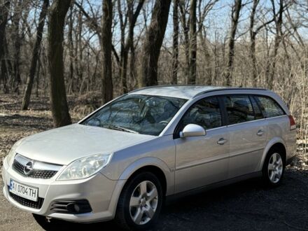 Серый Опель Вектра, объемом двигателя 1.9 л и пробегом 300 тыс. км за 3250 $, фото 1 на Automoto.ua