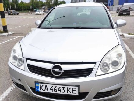 Опель Вектра 2007 у Києві на Automoto.ua Сірий Опель Вектра, об'ємом двигуна 1.9 л та пробігом 315 тис. км за 4400 $, фото 1 на Automoto.ua