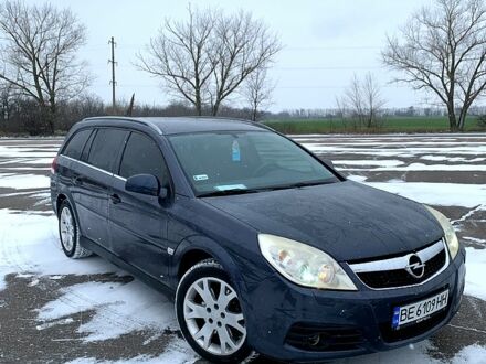 Сірий Опель Вектра, об'ємом двигуна 2.8 л та пробігом 303 тис. км за 5890 $, фото 1 на Automoto.ua