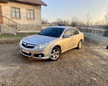 Сірий Опель Вектра, об'ємом двигуна 2.2 л та пробігом 250 тис. км за 4500 $, фото 1 на Automoto.ua