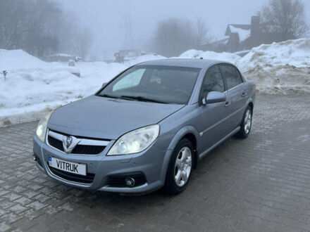 Серый Опель Вектра, объемом двигателя 2.2 л и пробегом 241 тыс. км за 4800 $, фото 1 на Automoto.ua