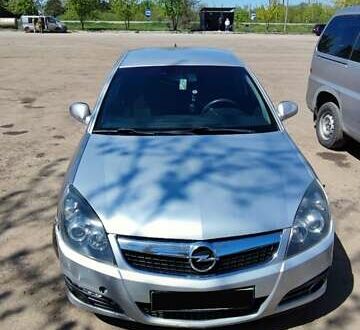 Сірий Опель Вектра, об'ємом двигуна 1.9 л та пробігом 355 тис. км за 3500 $, фото 1 на Automoto.ua