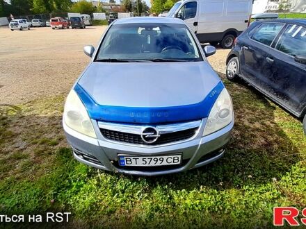 Сірий Опель Вектра, об'ємом двигуна 2.2 л та пробігом 135 тис. км за 4000 $, фото 1 на Automoto.ua