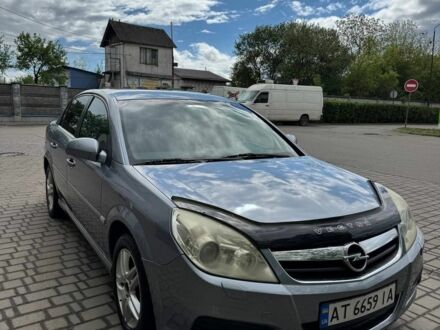 Сірий Опель Вектра, об'ємом двигуна 2.2 л та пробігом 351 тис. км за 3700 $, фото 1 на Automoto.ua