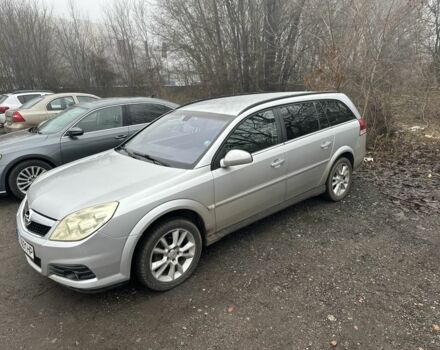 Серый Опель Вектра, объемом двигателя 1.8 л и пробегом 250 тыс. км за 4700 $, фото 1 на Automoto.ua