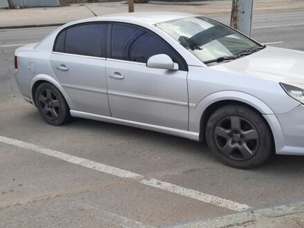 Опель Вектра 2007 в Кривом Роге на Automoto.ua Серый Опель Вектра, объемом двигателя 2.2 л и пробегом 490 тыс. км за 4299 $, фото 1 на Automoto.ua