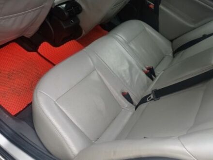 Серый Опель Вектра, объемом двигателя 1.8 л и пробегом 300 тыс. км за 4000 $, фото 1 на Automoto.ua