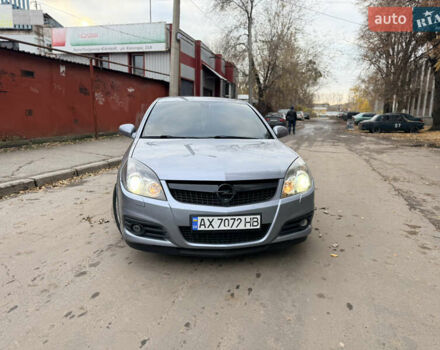 Серый Опель Вектра, объемом двигателя 2.2 л и пробегом 218 тыс. км за 6000 $, фото 1 на Automoto.ua