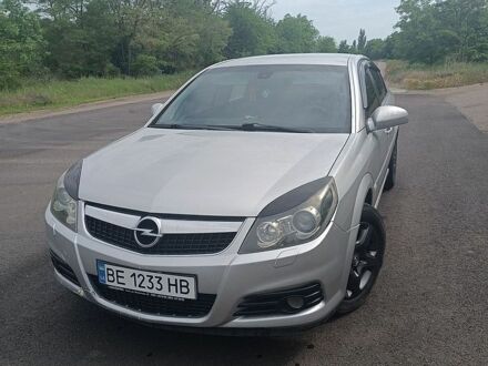 Сірий Опель Вектра, об'ємом двигуна 2.2 л та пробігом 369 тис. км за 5600 $, фото 1 на Automoto.ua