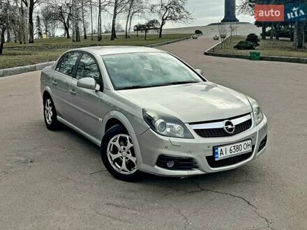 Опель Вектра 2008 в Житомире на Automoto.ua Серый Опель Вектра, объемом двигателя 2.2 л и пробегом 286 тыс. км за 6399 $, фото 1 на Automoto.ua