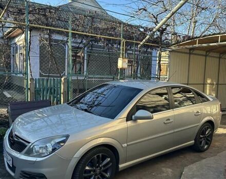 Серый Опель Вектра, объемом двигателя 2.2 л и пробегом 250 тыс. км за 6300 $, фото 1 на Automoto.ua