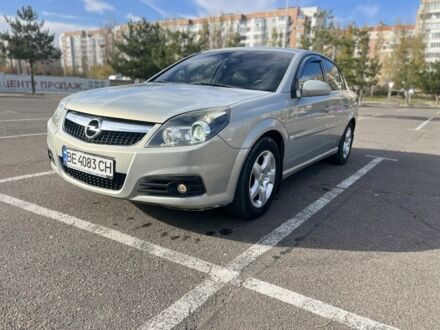 Серый Опель Вектра, объемом двигателя 2.2 л и пробегом 252 тыс. км за 5800 $, фото 1 на Automoto.ua