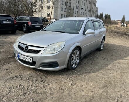 Серый Опель Вектра, объемом двигателя 1.9 л и пробегом 295 тыс. км за 3000 $, фото 1 на Automoto.ua