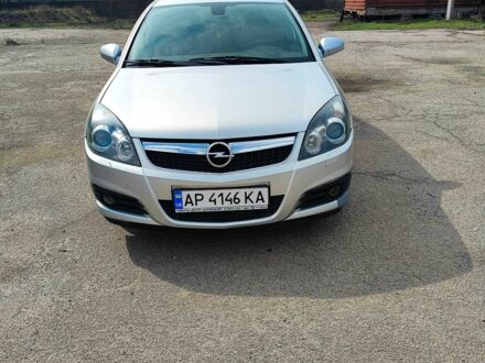 Серый Опель Вектра, объемом двигателя 2.2 л и пробегом 170 тыс. км за 7119 $, фото 1 на Automoto.ua