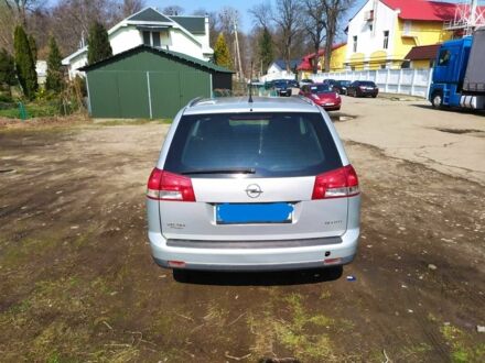 Опель Вектра 2008 в Львове на Automoto.ua Серый Опель Вектра, объемом двигателя 1.91 л и пробегом 310 тыс. км за 5600 $, фото 1 на Automoto.ua