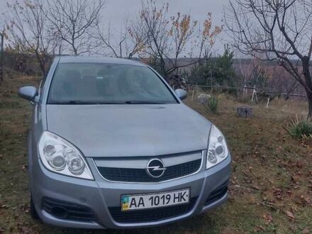 Серый Опель Вектра, объемом двигателя 2.2 л и пробегом 228 тыс. км за 4900 $, фото 1 на Automoto.ua