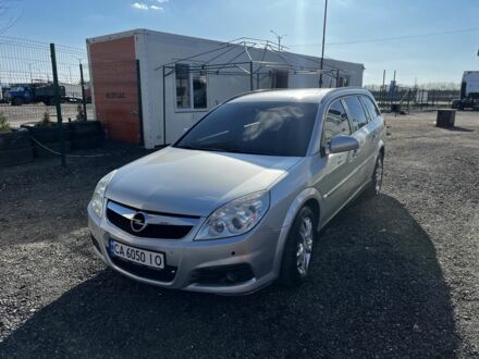 Сірий Опель Вектра, об'ємом двигуна 1.9 л та пробігом 255 тис. км за 5300 $, фото 1 на Automoto.ua