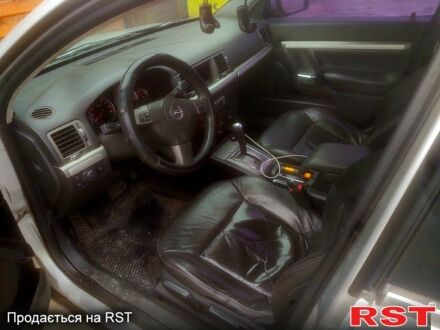 Сірий Опель Вектра, об'ємом двигуна 2.2 л та пробігом 237 тис. км за 4200 $, фото 1 на Automoto.ua