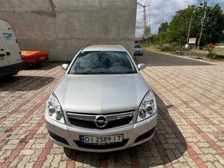 Серый Опель Вектра, объемом двигателя 2 л и пробегом 250 тыс. км за 5900 $, фото 1 на Automoto.ua