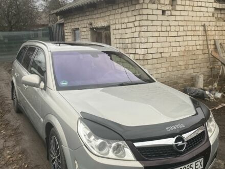 Серый Опель Вектра, объемом двигателя 1.9 л и пробегом 330 тыс. км за 5000 $, фото 1 на Automoto.ua