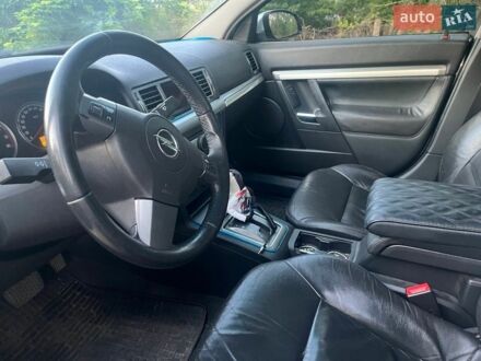 Сірий Опель Вектра, об'ємом двигуна 2.2 л та пробігом 252 тис. км за 6200 $, фото 1 на Automoto.ua