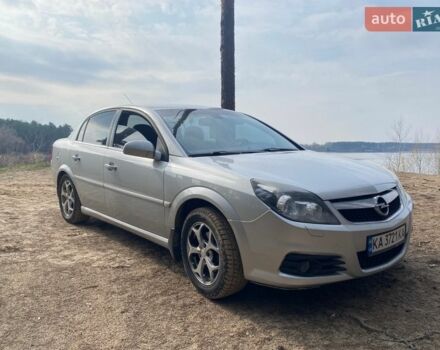 Серый Опель Вектра, объемом двигателя 2.2 л и пробегом 230 тыс. км за 4800 $, фото 1 на Automoto.ua