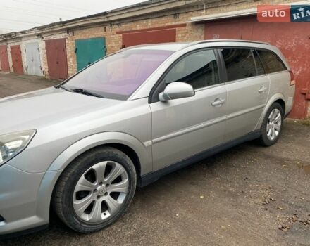 Серый Опель Вектра, объемом двигателя 1.9 л и пробегом 260 тыс. км за 6200 $, фото 1 на Automoto.ua