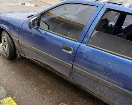 Синій Опель Вектра, об'ємом двигуна 2 л та пробігом 417 тис. км за 1250 $, фото 2 на Automoto.ua