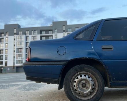 Синій Опель Вектра, об'ємом двигуна 2 л та пробігом 400 тис. км за 556 $, фото 8 на Automoto.ua